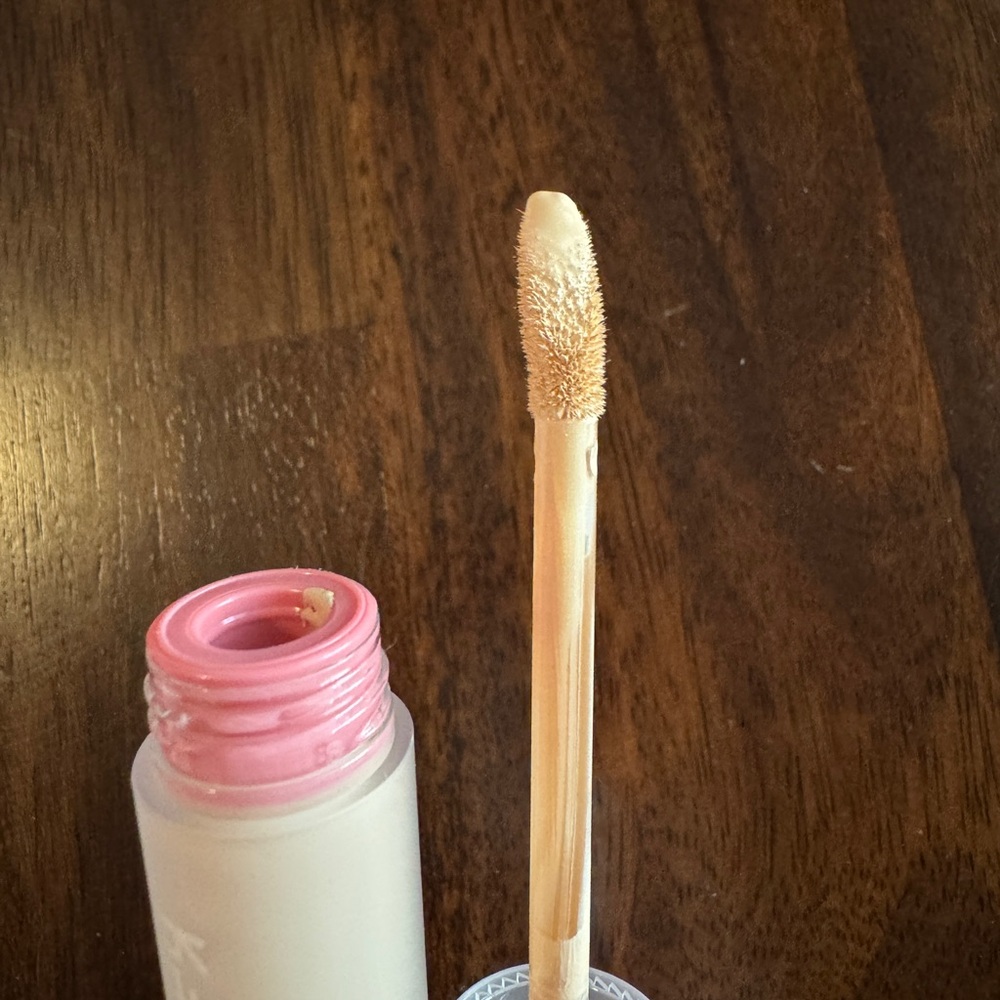 Kaja Flexible & Seamless Concealer - Cream